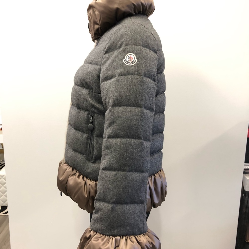 Authentic Moncler Makori Giubbotto Virgin Wool Down Jacket Designer 2 - US M 6-8